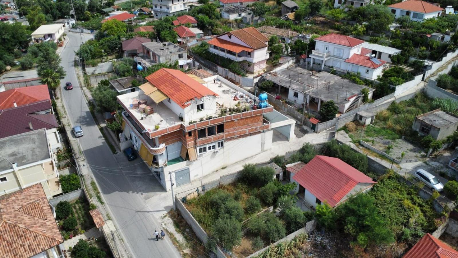 Vila Kasemi Fier Buitenkant foto