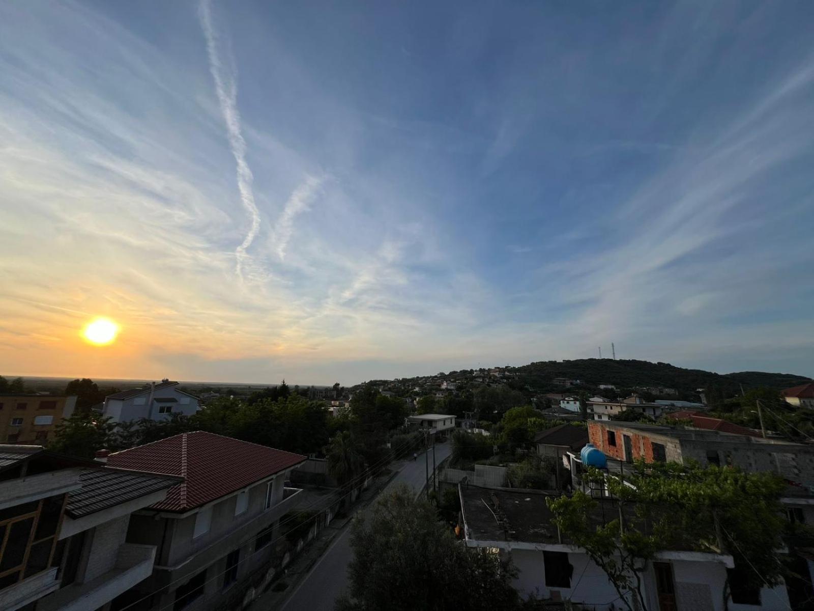 Vila Kasemi Fier Buitenkant foto